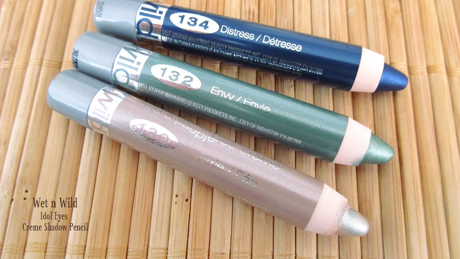 Wet n Wild Idol Eyes Creme Shadow Pencil {Review} | {makeupfu}